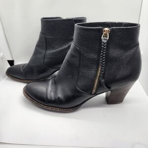 Elaine Turner leather ankle black 21/2" heel side zip sz 9.5